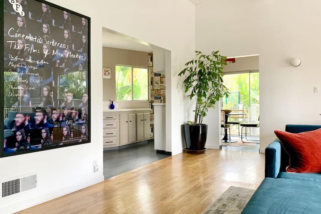 Stunning Hollywood Midcentury Modern-Views-Best Location! Лос-Анджелес Екстер'єр фото